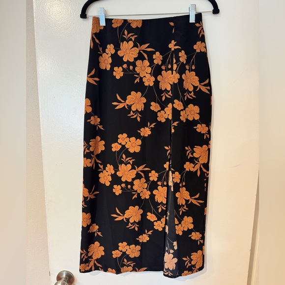 Sanctuary Dresses & Skirts - Sanctuary Black Maxi Skirt with Orange Floral Print
